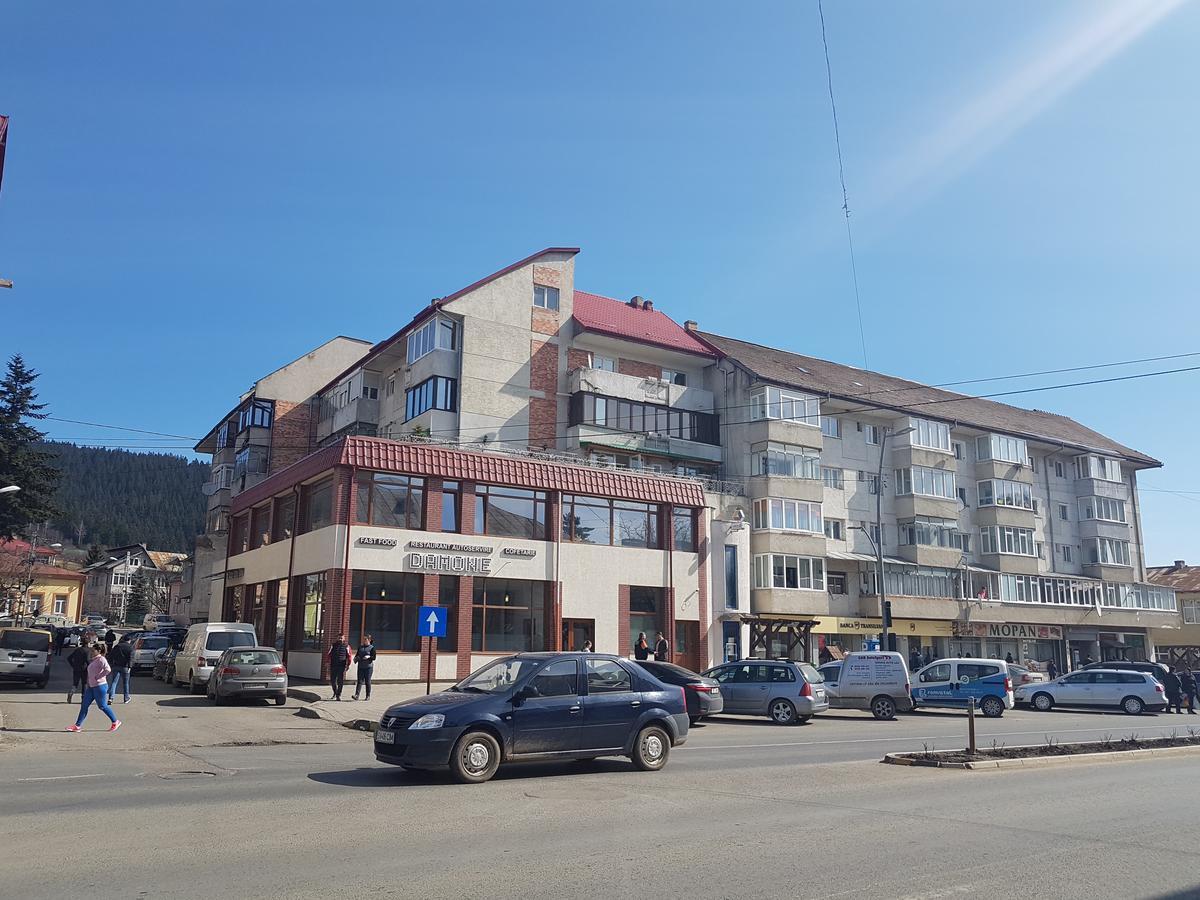 Ultracentral Bucovina Appartement Gura Humorului Buitenkant foto